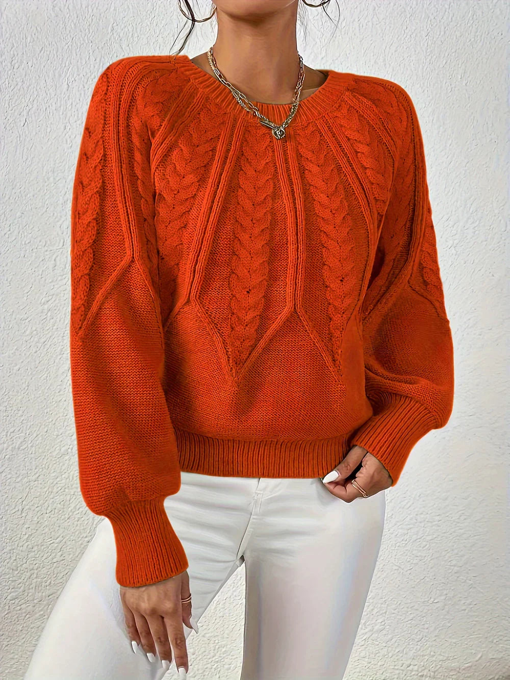 Lea – A Stylish and Warm Knitted Jumper